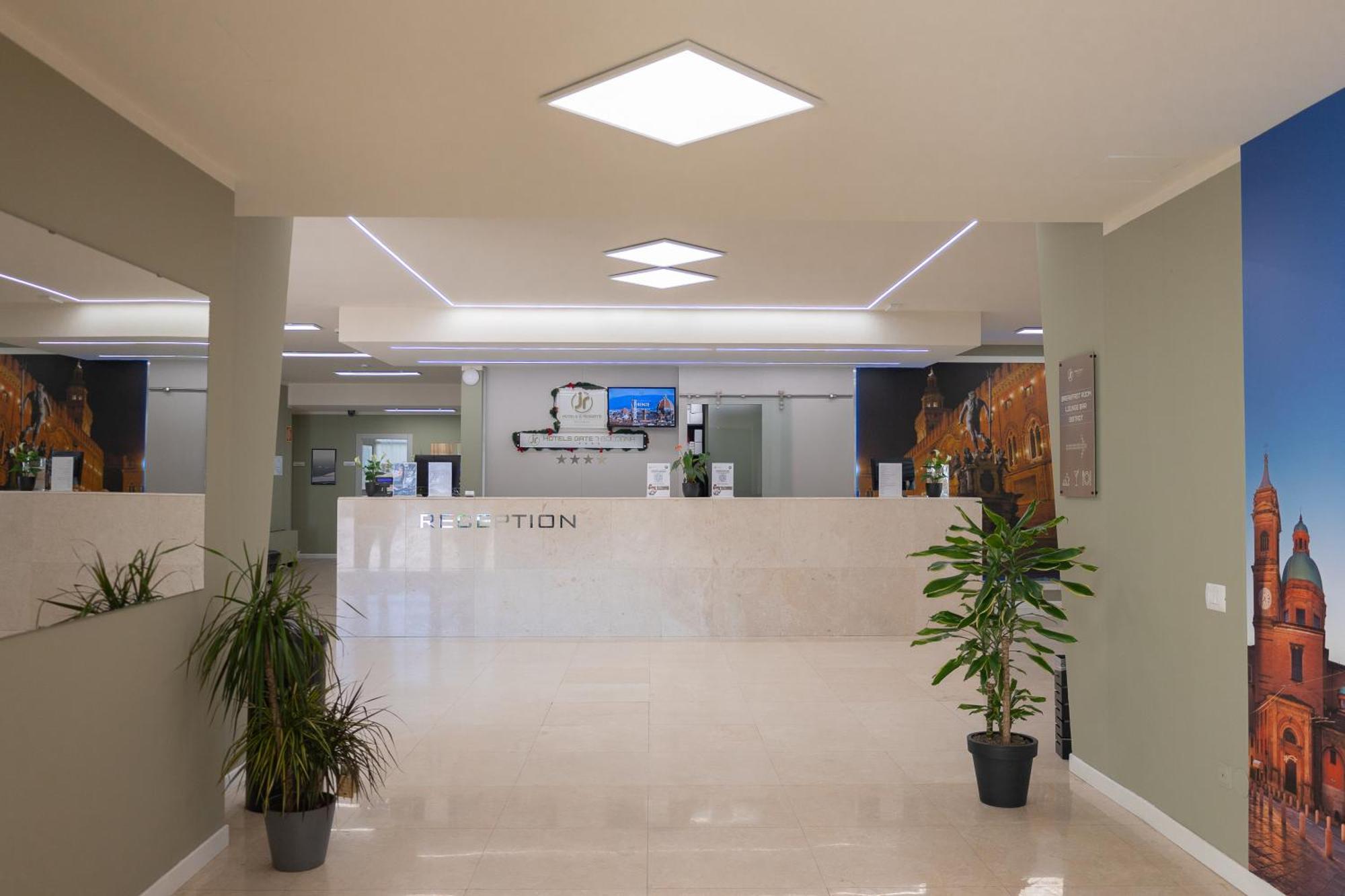 Jr Hotels Gate 7 Bologna Calderara di Reno Exterior photo